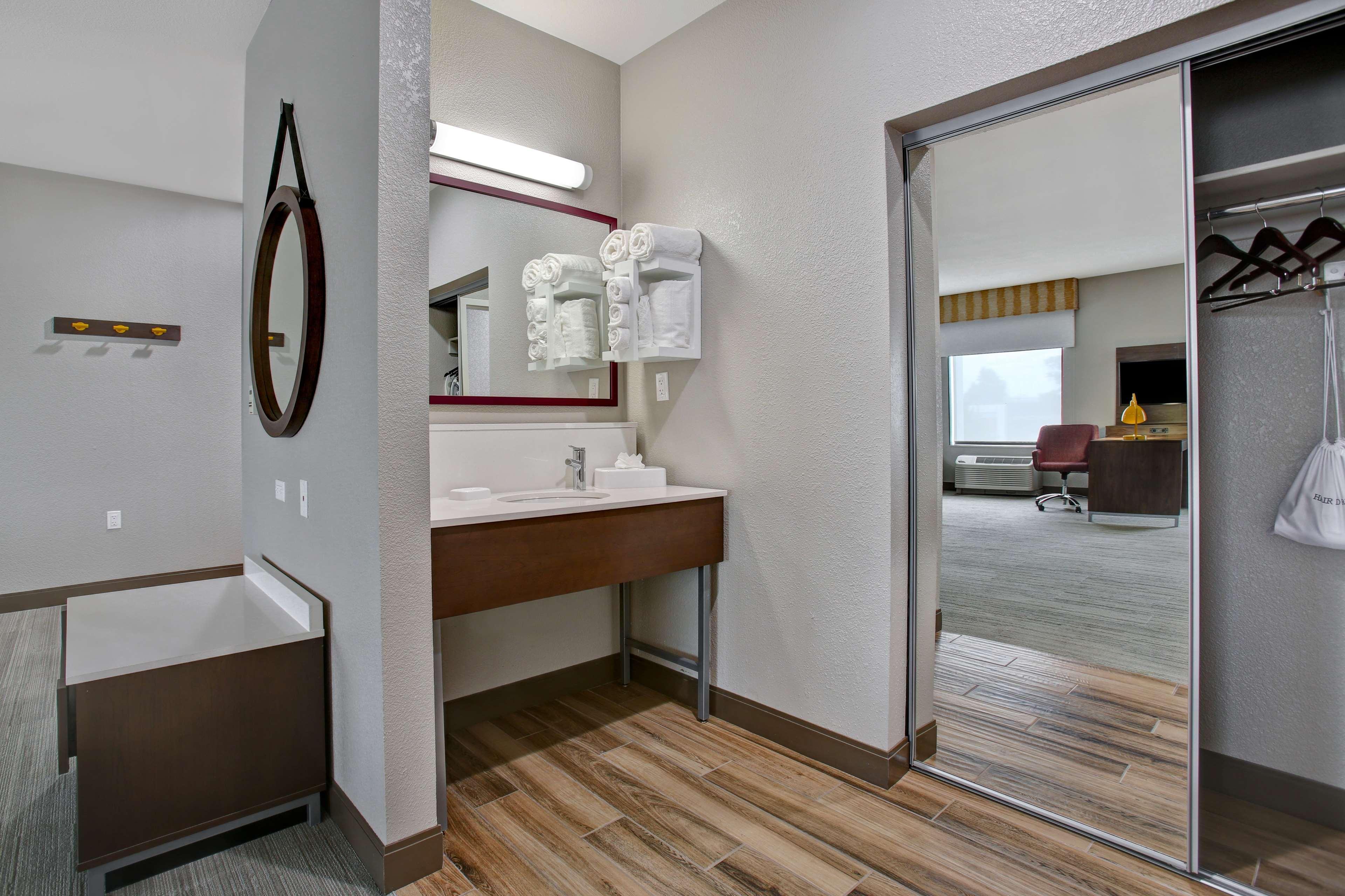 Hampton Inn & Suites Dallas-Де-Сото Екстер'єр фото